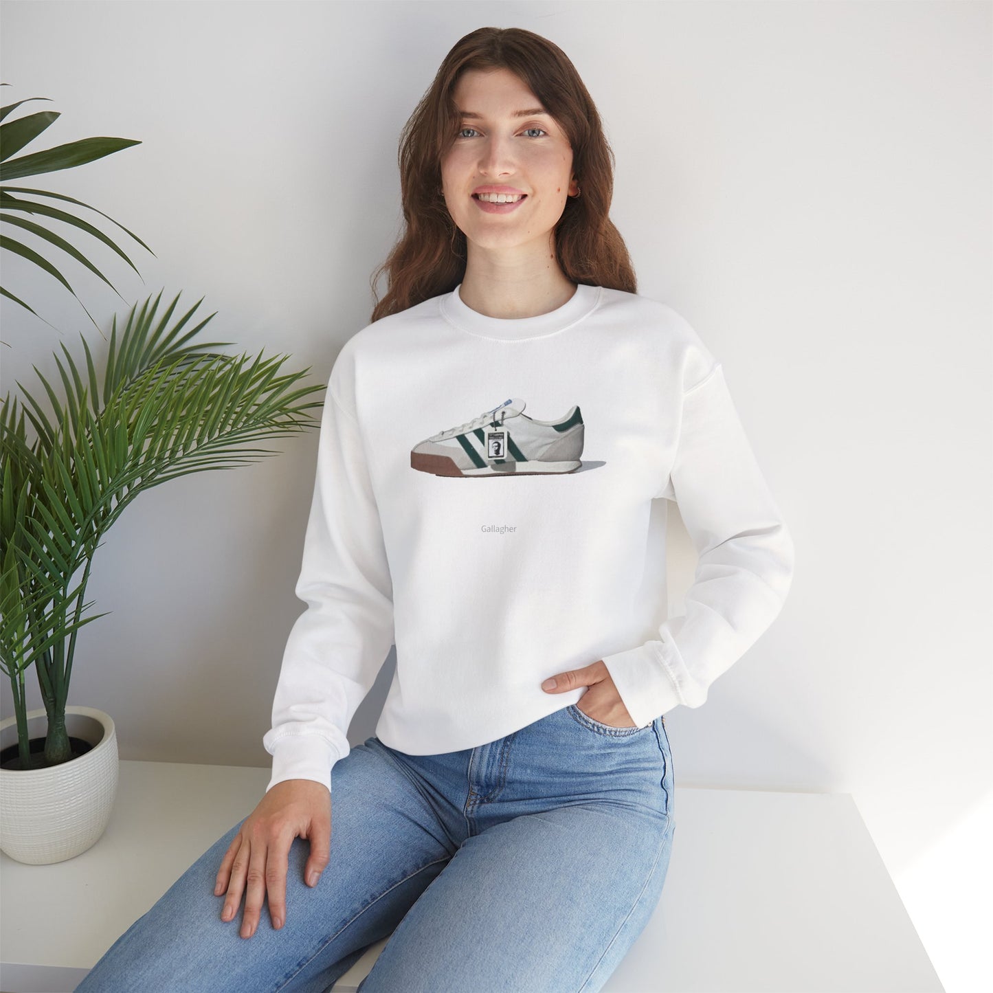 Brit Pop Festival Iconic Celeb Sweatshirt, Unisex Heavy Blend Crewneck Jumper, Gallagher's 90s Iconified Apparel, British Rock & Roll gift