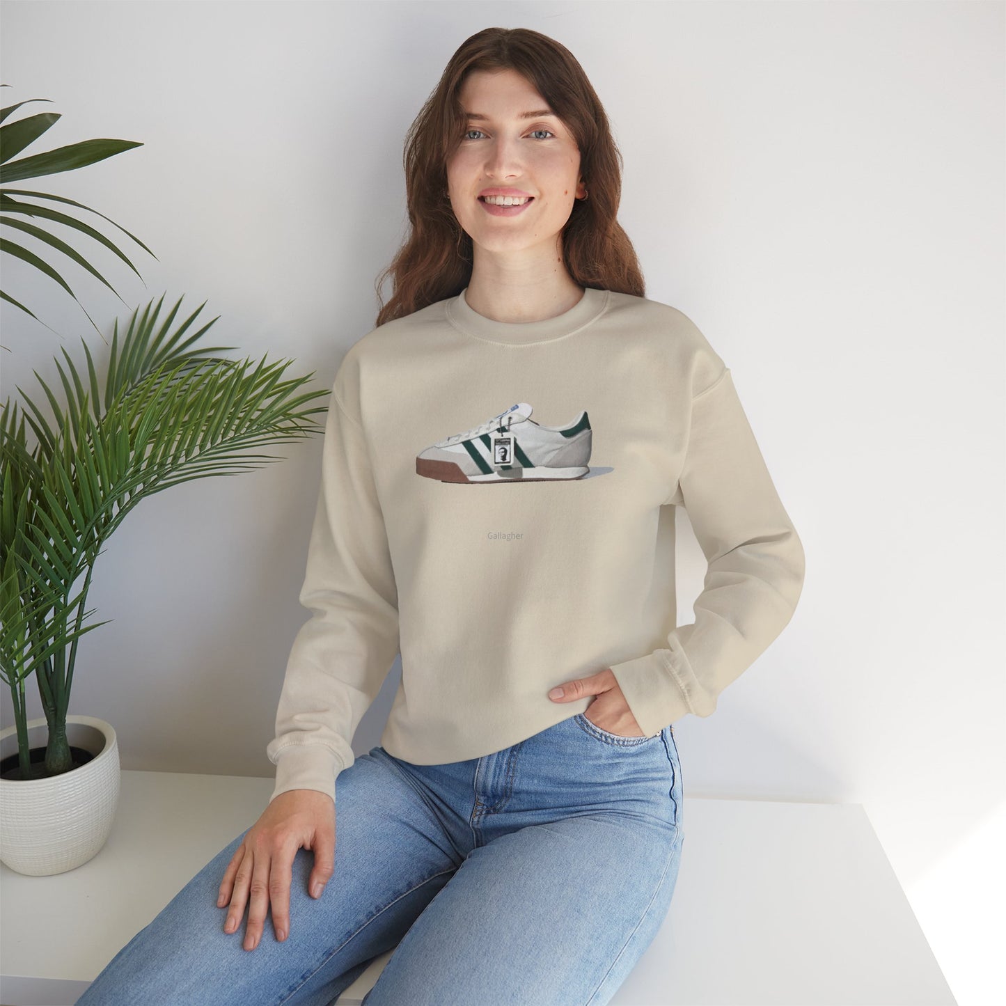 Brit Pop Festival Iconic Celeb Sweatshirt, Unisex Heavy Blend Crewneck Jumper, Gallagher's 90s Iconified Apparel, British Rock & Roll gift