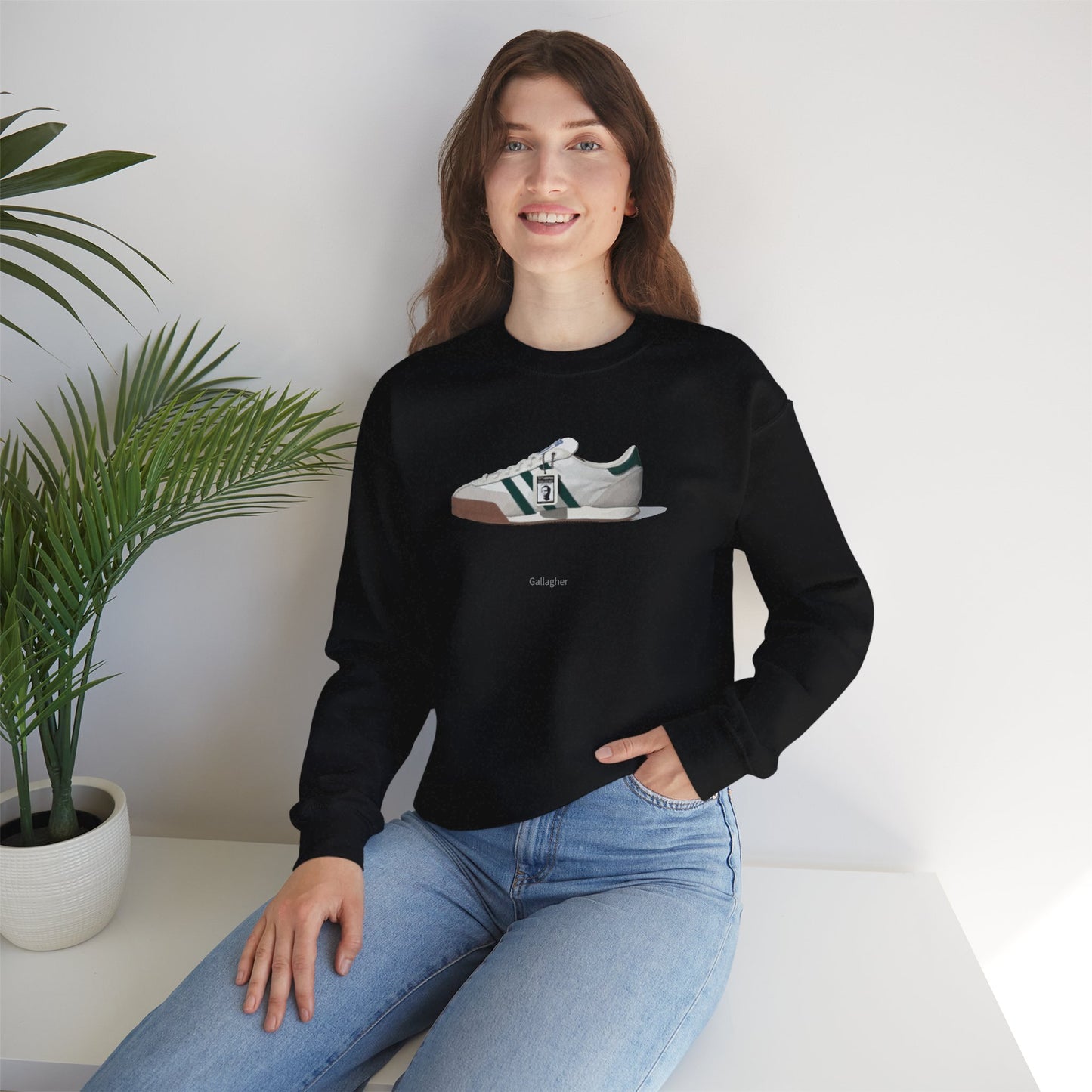Brit Pop Festival Iconic Celeb Sweatshirt, Unisex Heavy Blend Crewneck Jumper, Gallagher's 90s Iconified Apparel, British Rock & Roll gift